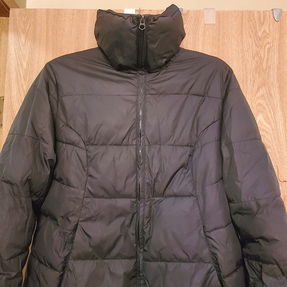 Old Navy puffer jacket - Picture 2 of 5